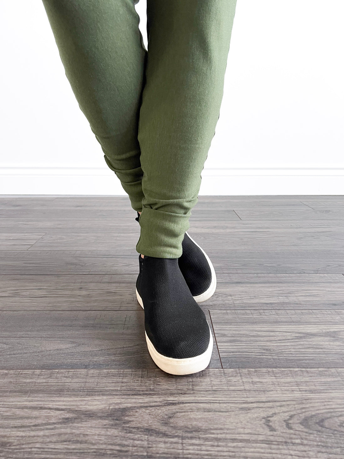 *Pre-Sale* Cuff Pants