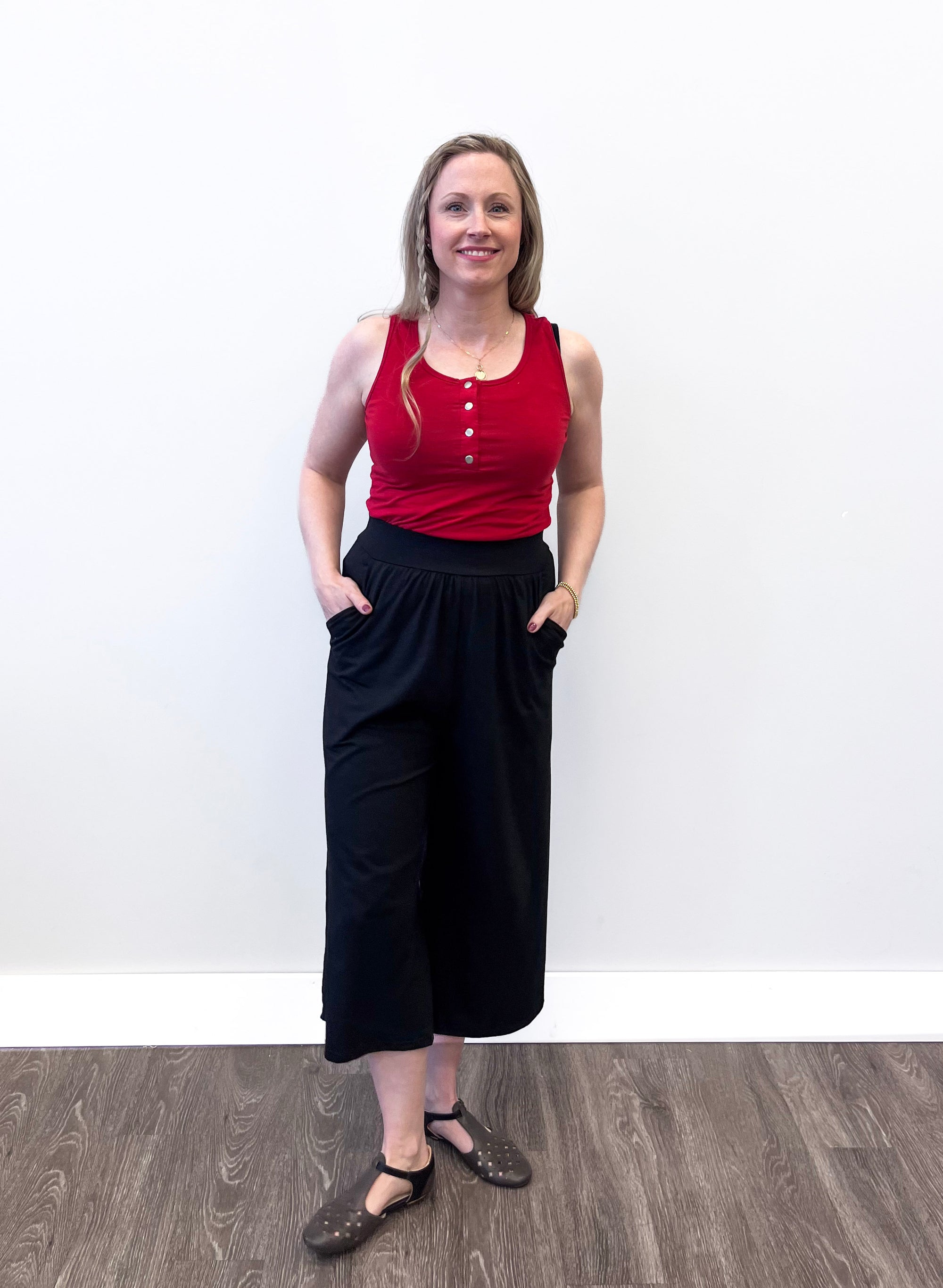 *Pre-Sale* Flowy Crop Pants