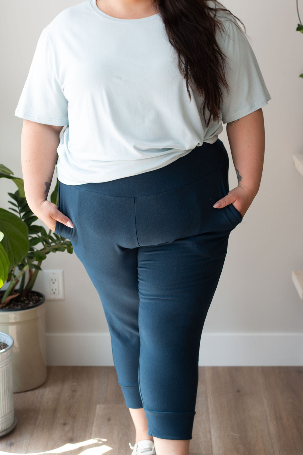 *Pre-Sale* Crop Cuff Pants