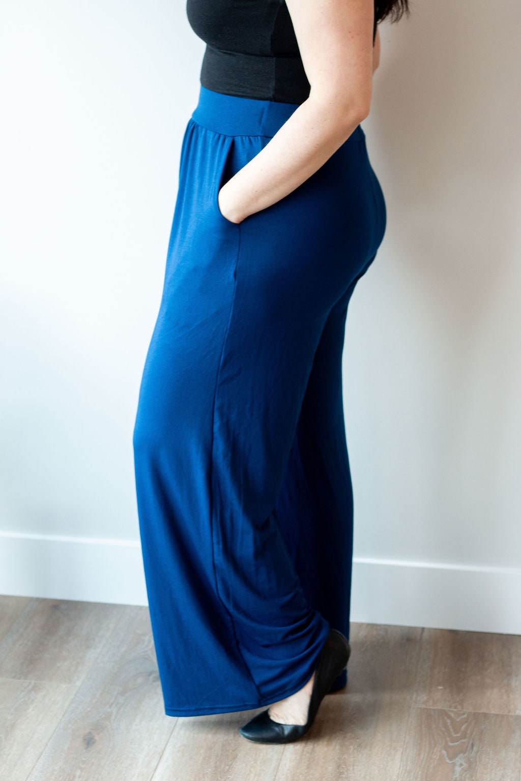 *Pre-Sale* Flowy Pants (full length)