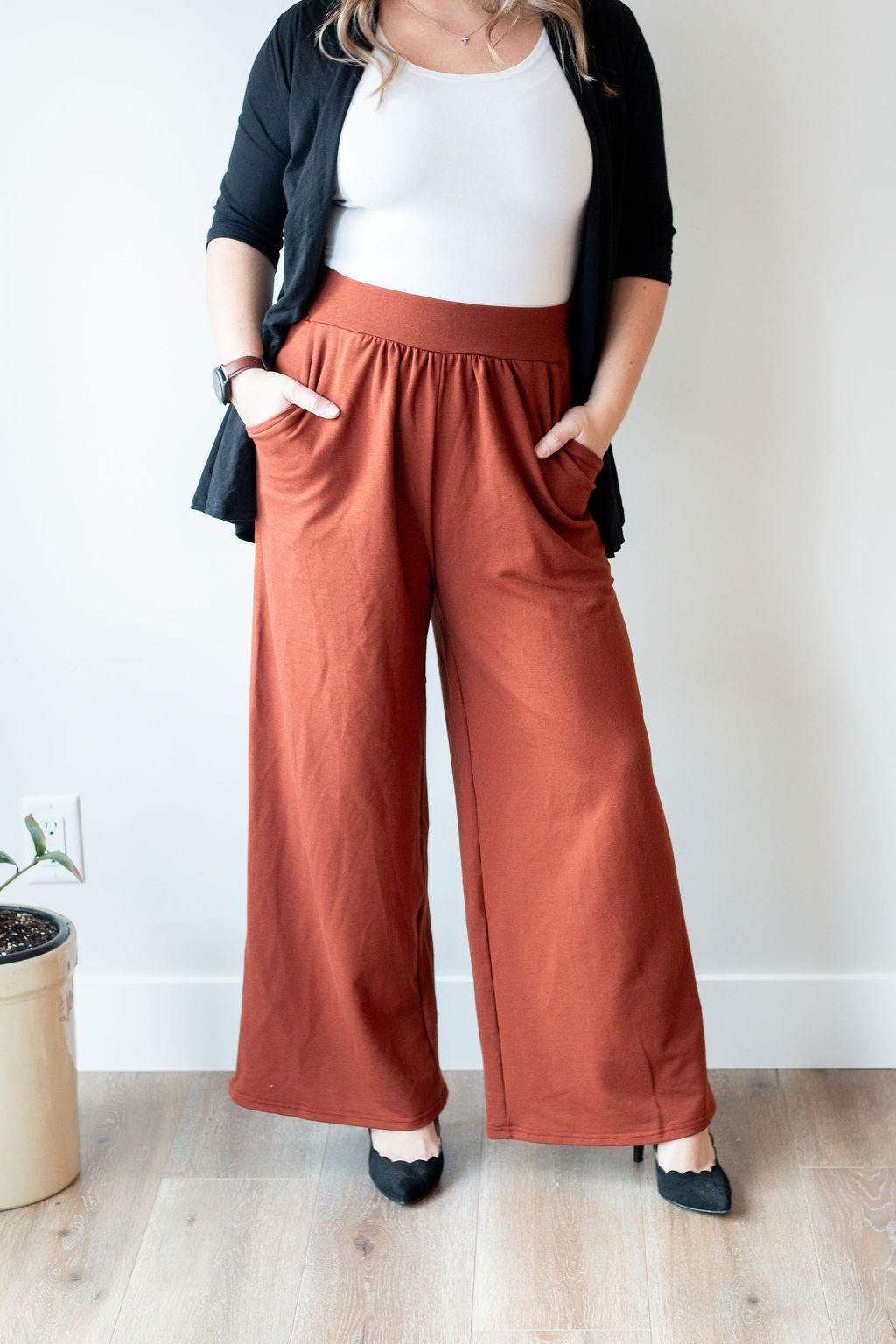 *Pre-Sale* Flowy Pants (full length)