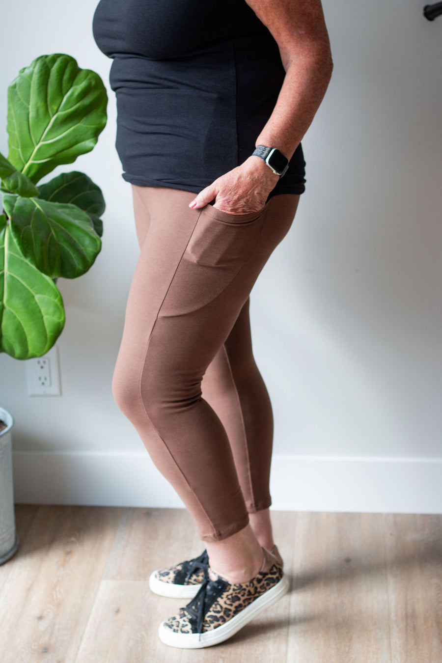 *Pre-Sale* 7/8 Pocket Lolli Legging