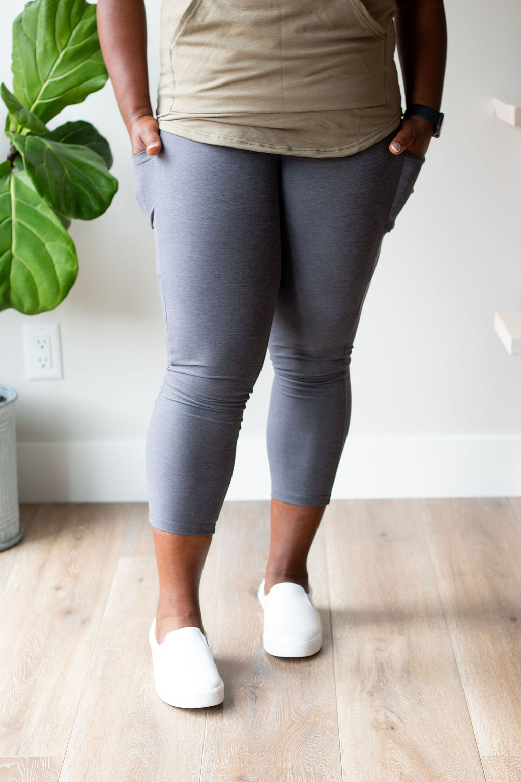 *Pre-Sale* 7/8 Pocket Lolli Legging