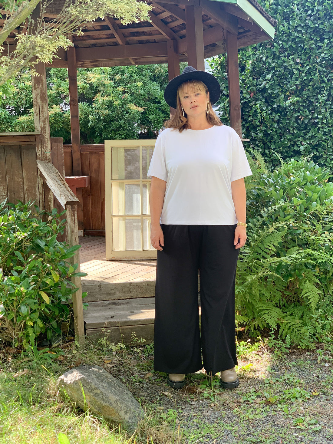 *Pre-Sale* Best Friend Tee